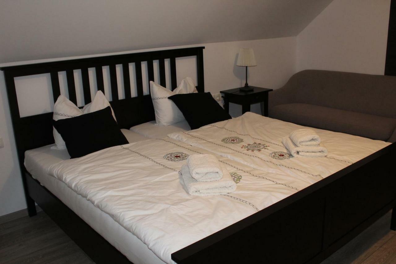 Vdovic Guest House Svecina エクステリア 写真