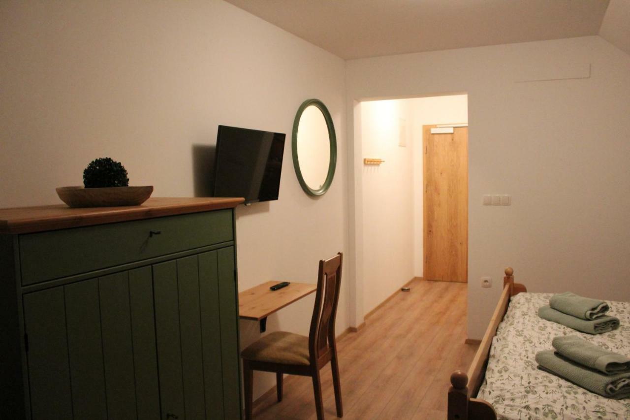 Vdovic Guest House Svecina エクステリア 写真
